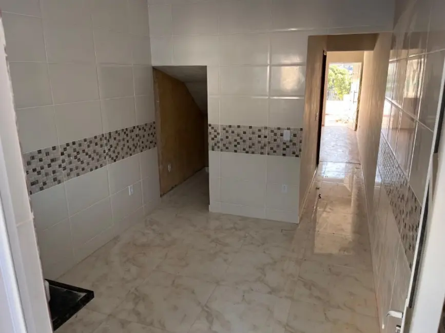 Foto 4 de Casa com 2 quartos à venda, 70m2 em Colubande, Sao Goncalo - RJ