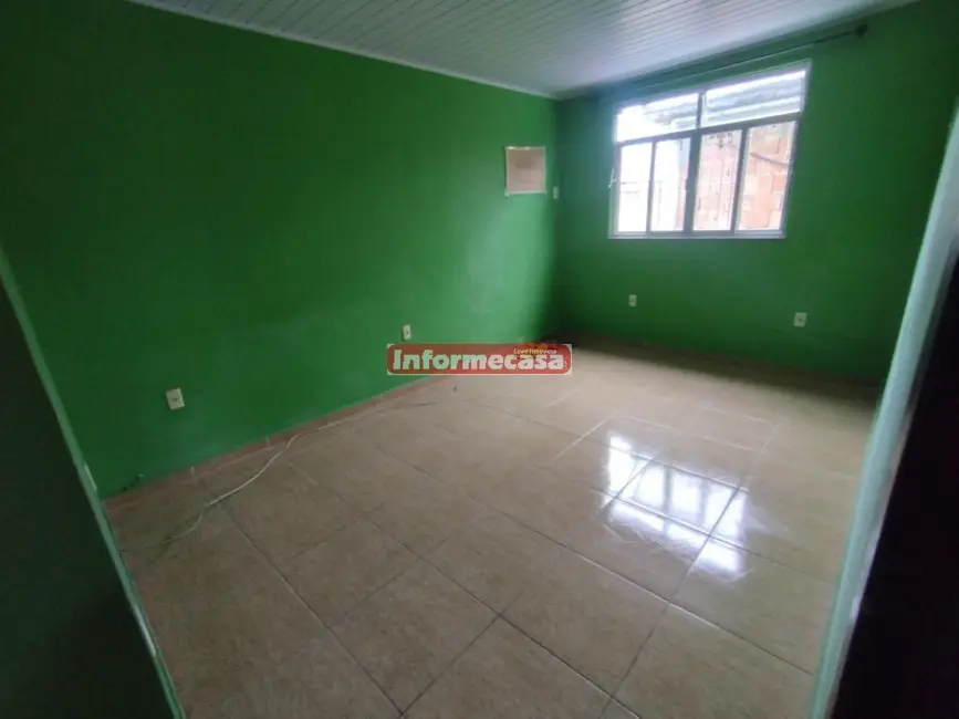 Casa com 3 quartos à venda, 180m2 em Banco de Areia, Mesquita - RJ - imagem 4 Foto 4 de Casa com 3 quartos à venda, 180m2 em Banco de Areia, Mesquita - RJ
