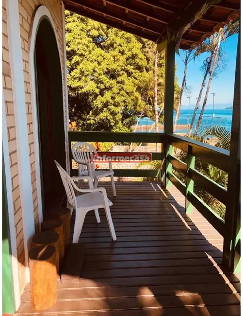 Casa com 3 quartos à venda, 380m2 em Monsuaba, Angra Dos Reis - RJ - imagem 8 Foto 8 de Casa com 3 quartos à venda, 380m2 em Monsuaba, Angra Dos Reis - RJ