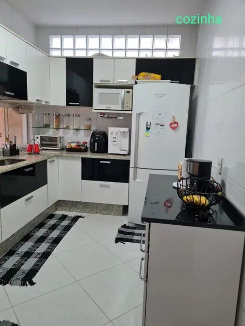 Foto 5 de Casa com 3 quartos à venda, 220m2 em Vila Valqueire, Rio De Janeiro - RJ