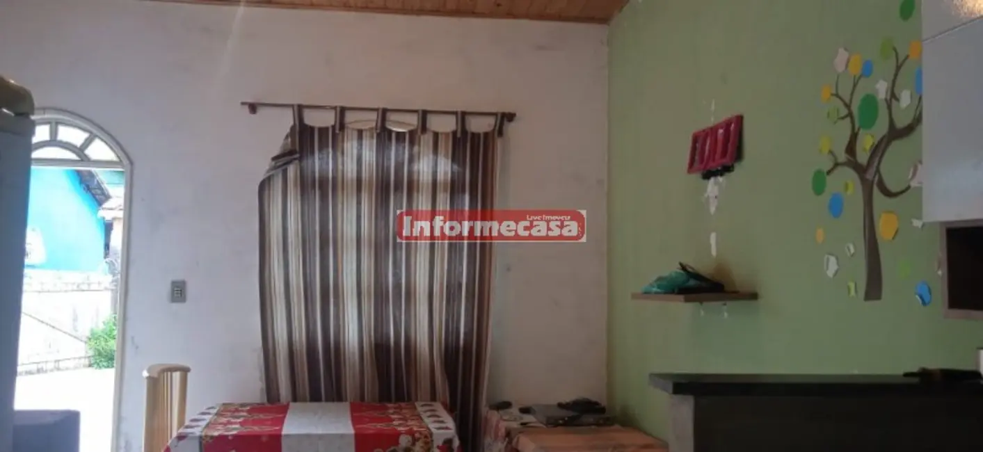 Casa com 2 quartos à venda, 70m2 em Cabo Frio - RJ - imagem 1 Foto 1 de Casa com 2 quartos à venda, 70m2 em Cabo Frio - RJ