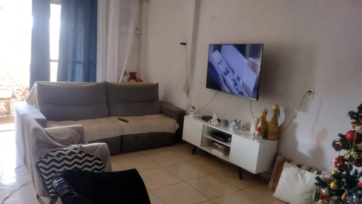 Casa com 2 quartos à venda, 70m2 em Quintino Bocaiúva, Rio De Janeiro - RJ - imagem 1 Foto 1 de Casa com 2 quartos à venda, 70m2 em Quintino Bocaiúva, Rio De Janeiro - RJ