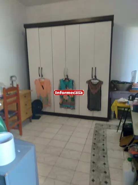 Casa com 2 quartos à venda, 88m2 em Carmari, Nova Iguacu - RJ - imagem 9 Foto 9 de Casa com 2 quartos à venda, 88m2 em Carmari, Nova Iguacu - RJ