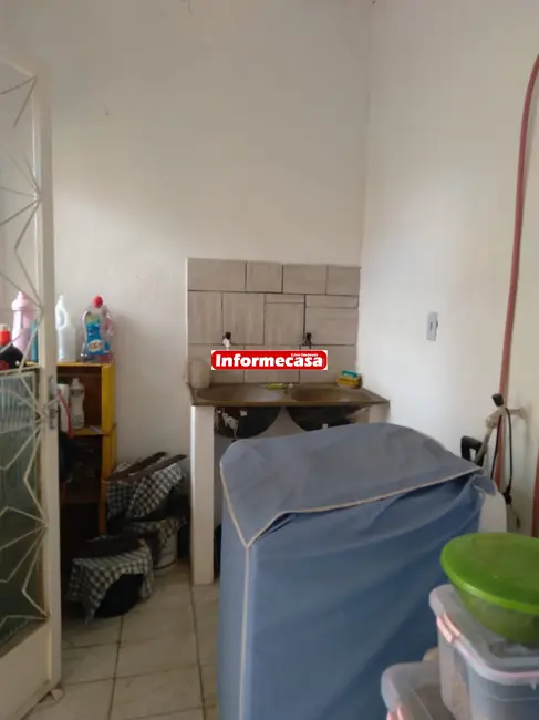 Casa com 2 quartos à venda, 88m2 em Carmari, Nova Iguacu - RJ - imagem 8 Foto 8 de Casa com 2 quartos à venda, 88m2 em Carmari, Nova Iguacu - RJ