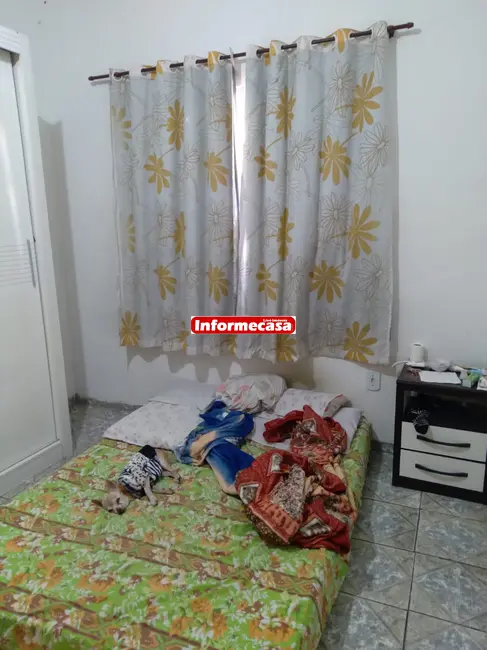 Casa com 2 quartos à venda, 88m2 em Carmari, Nova Iguacu - RJ - imagem 3 Foto 3 de Casa com 2 quartos à venda, 88m2 em Carmari, Nova Iguacu - RJ