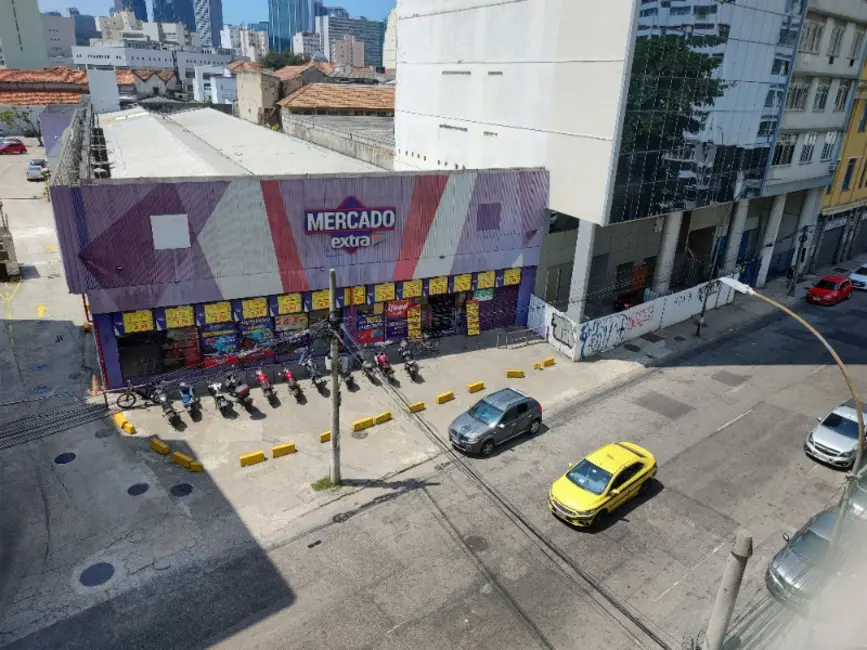 Apartamento com 2 quartos à venda, 100m2 em Centro, Rio De Janeiro - RJ - imagem 1 Foto 1 de Apartamento com 2 quartos à venda, 100m2 em Centro, Rio De Janeiro - RJ