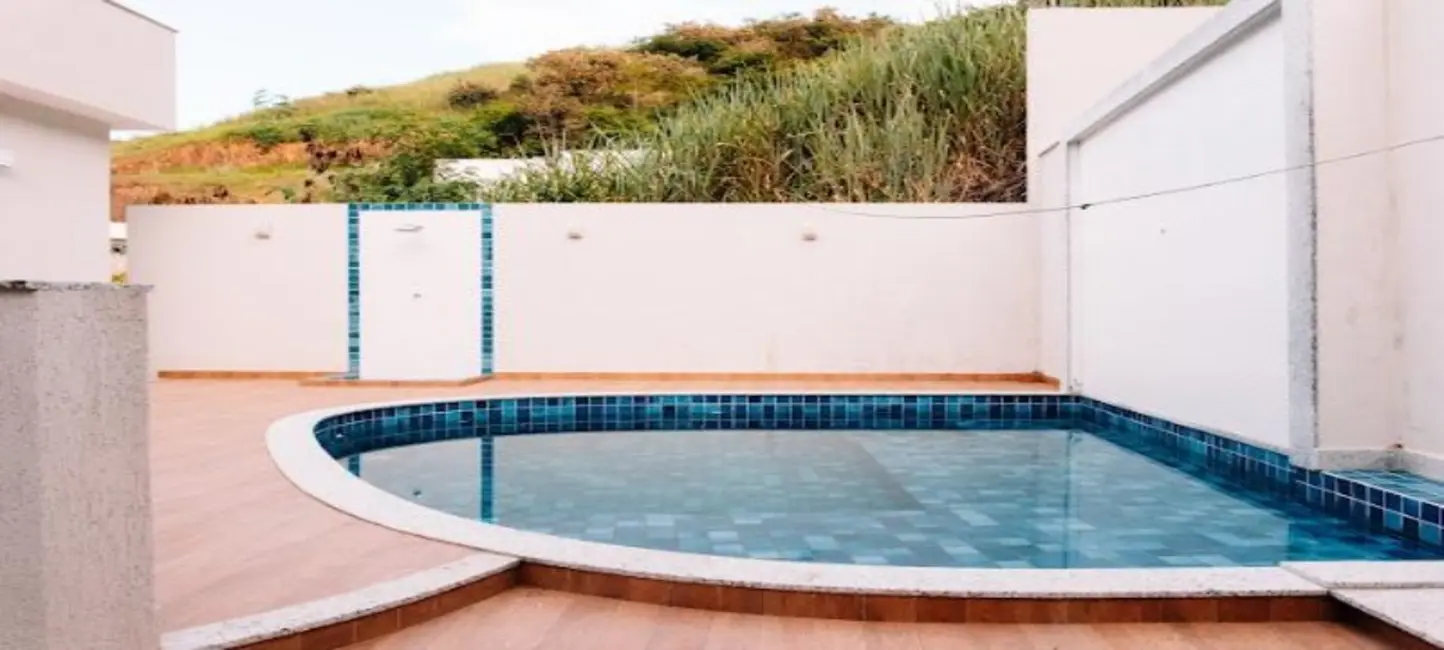 Foto 5 de Casa de Condomínio com 5 quartos à venda, 400m2 em Maria Paula, Sao Goncalo - RJ