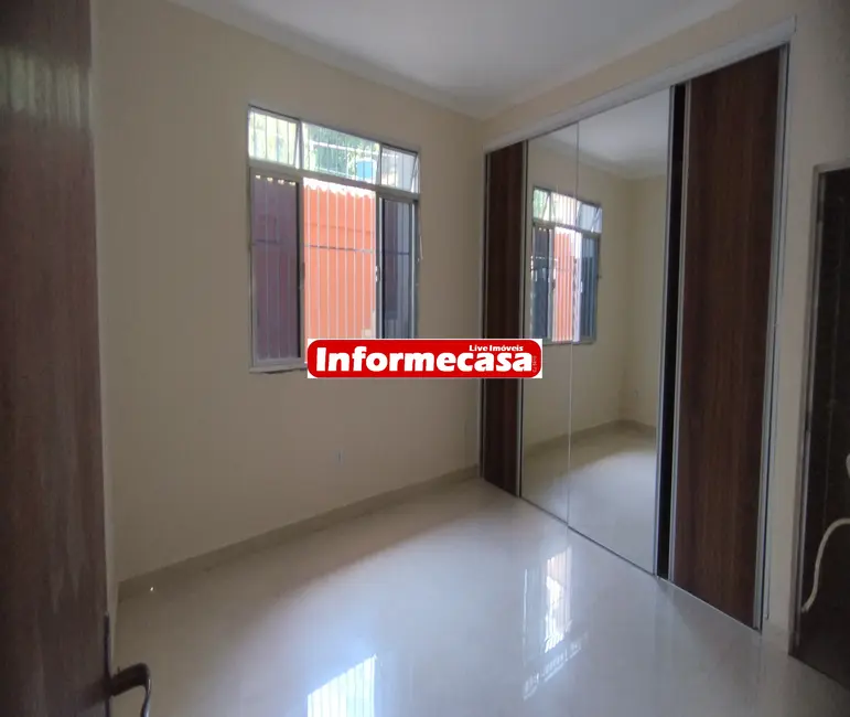 Foto 3 de Casa com 2 quartos à venda, 200m2 em Centro, Belford Roxo - RJ