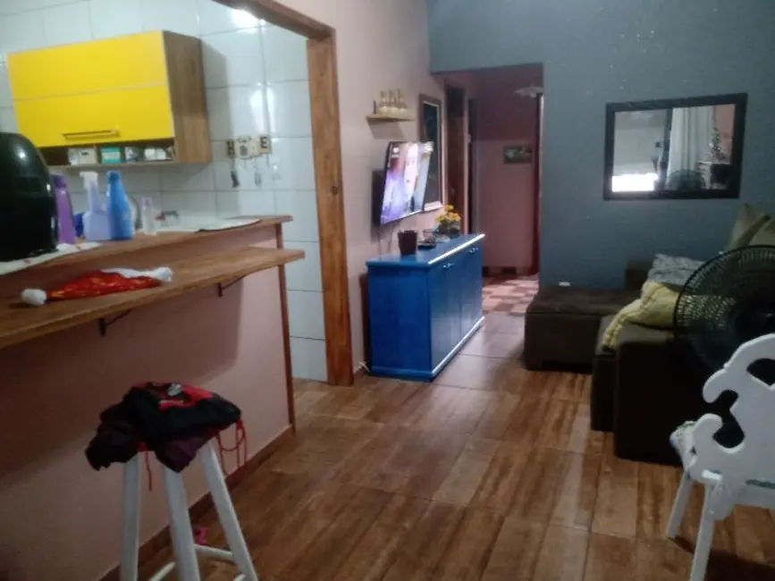 Foto 2 de Casa com 2 quartos à venda, 65m2 em Bento Ribeiro, Rio De Janeiro - RJ