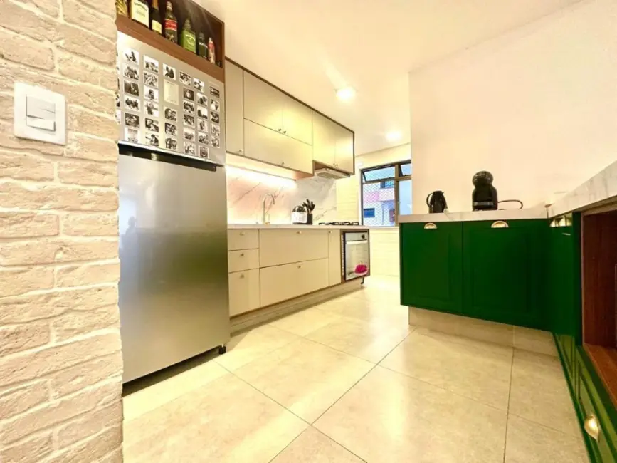 Foto 1 de Apartamento com 2 quartos à venda, 62m2 em Várzea, Teresopolis - RJ