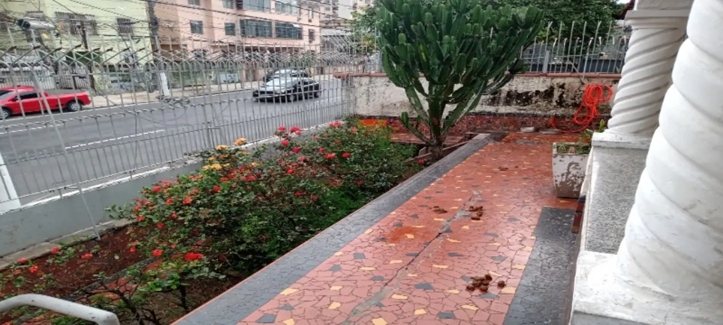 Casa com 4 quartos à venda, 170m2 em Méier, Rio De Janeiro - RJ - imagem 3 Foto 3 de Casa com 4 quartos à venda, 170m2 em Méier, Rio De Janeiro - RJ
