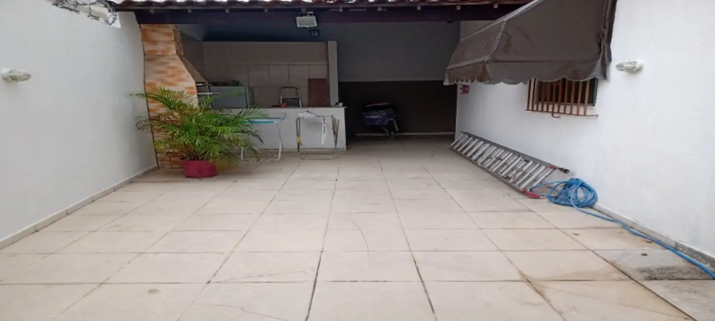 Casa com 3 quartos à venda, 110m2 em Méier, Rio De Janeiro - RJ - imagem 9 Foto 9 de Casa com 3 quartos à venda, 110m2 em Méier, Rio De Janeiro - RJ