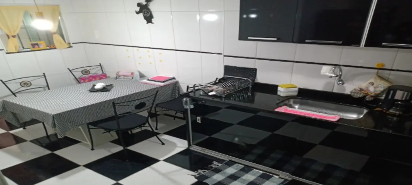 Casa com 3 quartos à venda, 110m2 em Méier, Rio De Janeiro - RJ - imagem 7 Foto 7 de Casa com 3 quartos à venda, 110m2 em Méier, Rio De Janeiro - RJ
