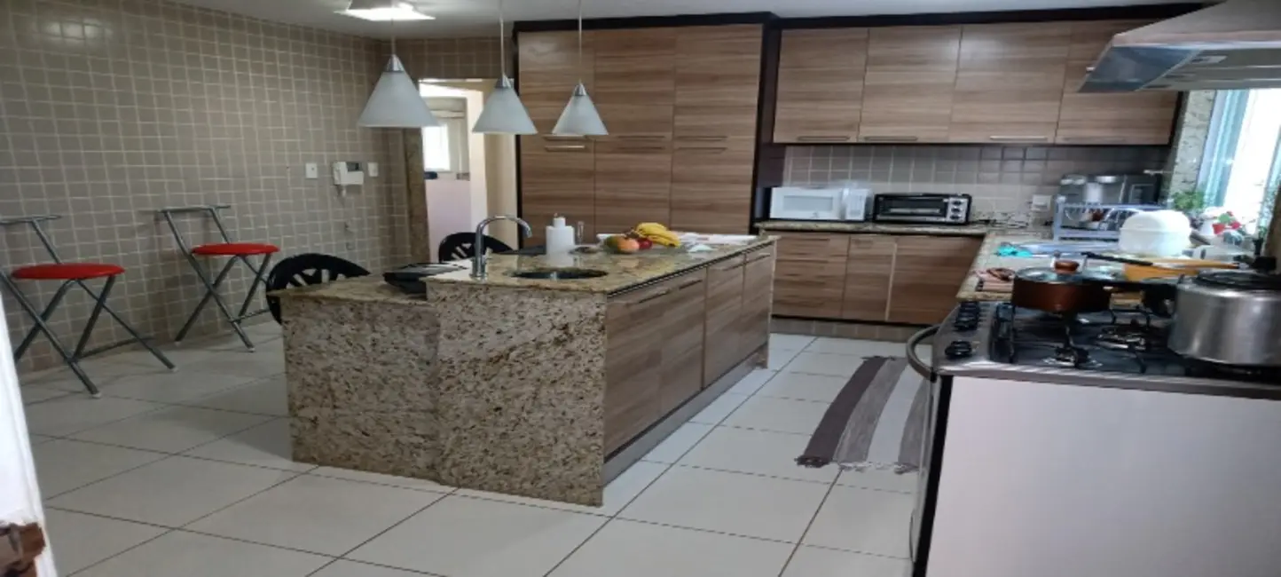 Foto 6 de Casa com 3 quartos à venda, 250m2 em Vila Valqueire, Rio De Janeiro - RJ