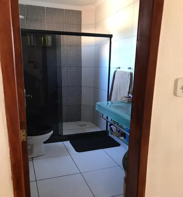 Casa com 2 quartos à venda, 101m2 em Bento Ribeiro, Rio De Janeiro - RJ - imagem 4 Foto 4 de Casa com 2 quartos à venda, 101m2 em Bento Ribeiro, Rio De Janeiro - RJ