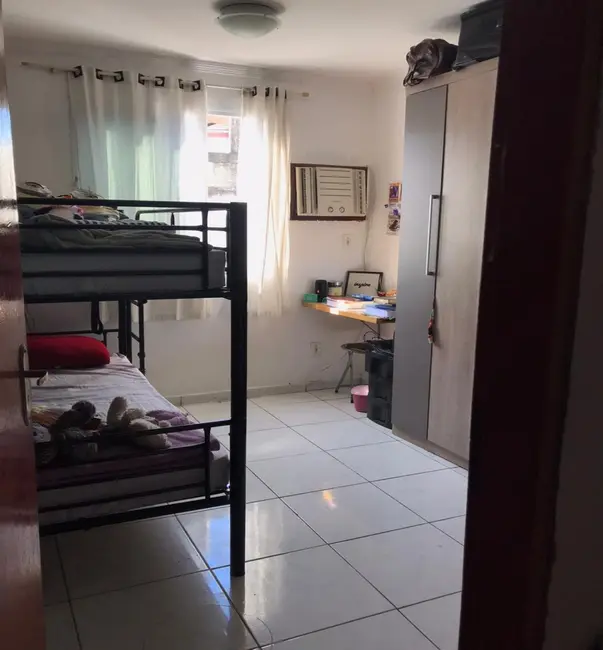 Casa com 2 quartos à venda, 101m2 em Bento Ribeiro, Rio De Janeiro - RJ - imagem 6 Foto 6 de Casa com 2 quartos à venda, 101m2 em Bento Ribeiro, Rio De Janeiro - RJ