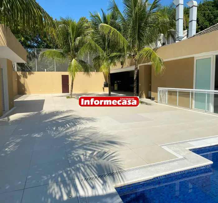 Casa de Condomínio com 4 quartos à venda, 1400m2 em Barra da Tijuca, Rio De Janeiro - RJ - imagem 4 Foto 4 de Casa de Condomínio com 4 quartos à venda, 1400m2 em Barra da Tijuca, Rio De Janeiro - RJ