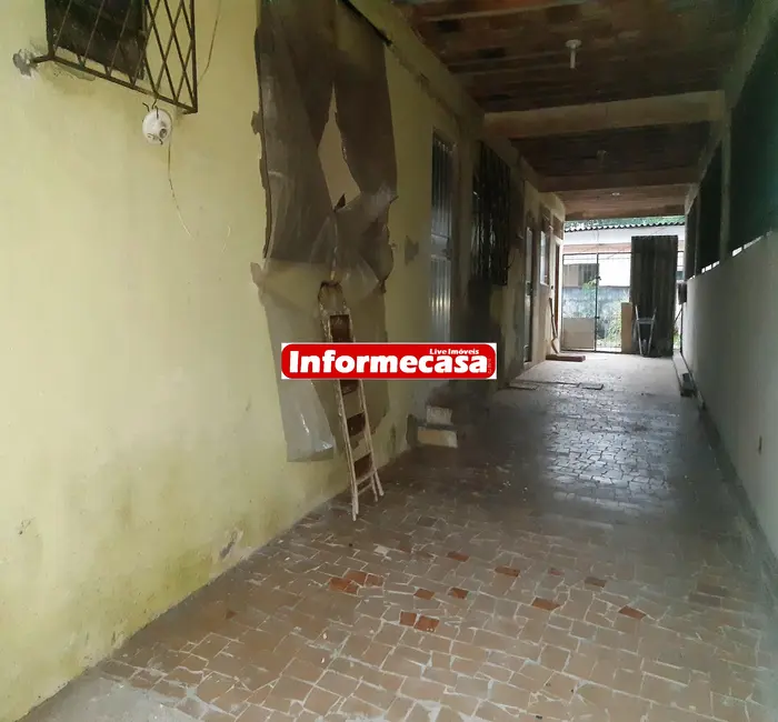 Foto 1 de Casa com 3 quartos à venda, 300m2 em São Vicente, Belford Roxo - RJ