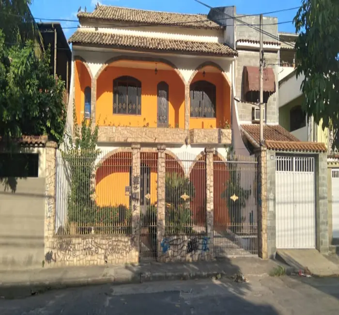 Casa com 4 quartos à venda, 318m2 em Praça Seca, Rio De Janeiro - RJ - imagem 1 Foto 1 de Casa com 4 quartos à venda, 318m2 em Praça Seca, Rio De Janeiro - RJ