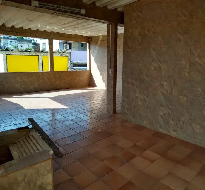 Foto 2 de Casa com 4 quartos à venda, 200m2 em Taquara, Rio De Janeiro - RJ