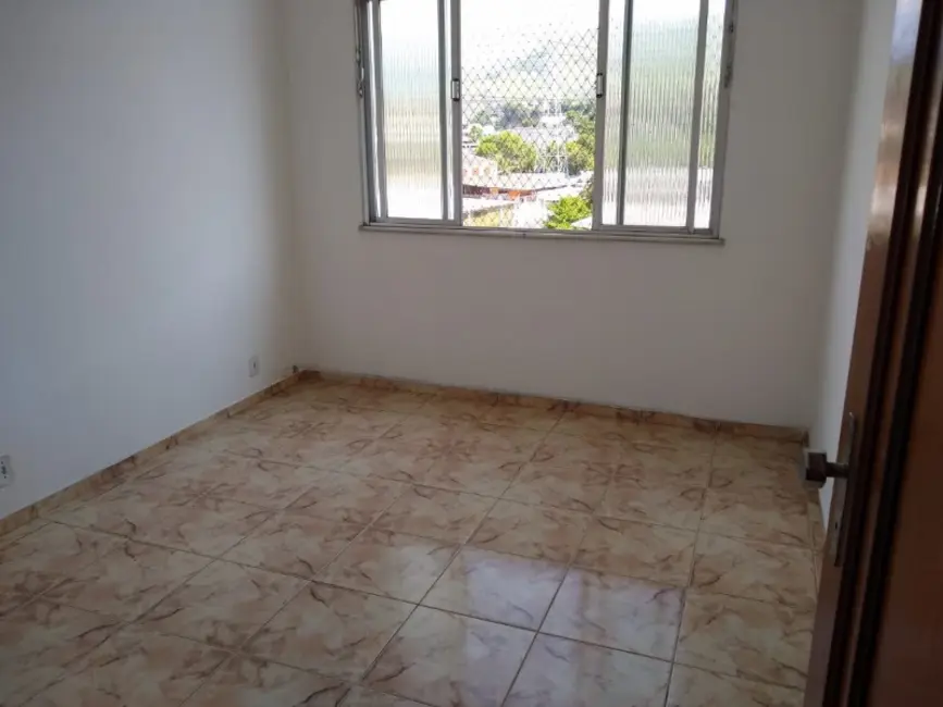 Foto 8 de Apartamento com 2 quartos à venda, 75m2 em Cascadura, Rio De Janeiro - RJ