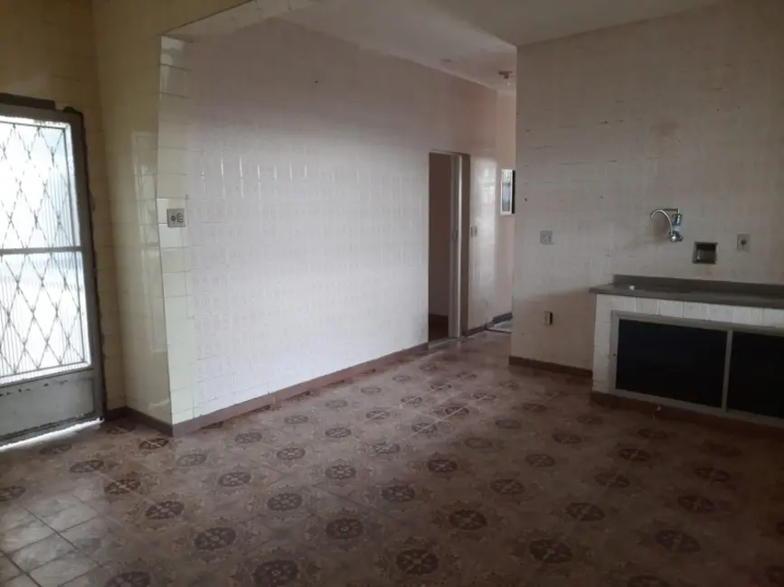 Casa com 6 quartos à venda, 300m2 em Quintino Bocaiúva, Rio De Janeiro - RJ - imagem 8 Foto 8 de Casa com 6 quartos à venda, 300m2 em Quintino Bocaiúva, Rio De Janeiro - RJ