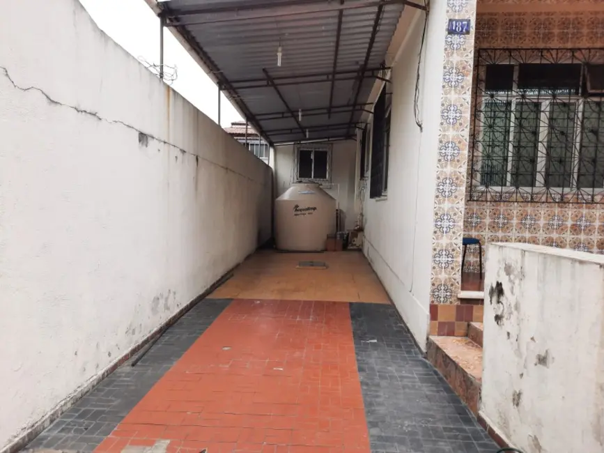 Casa com 6 quartos à venda, 300m2 em Quintino Bocaiúva, Rio De Janeiro - RJ - imagem 4 Foto 4 de Casa com 6 quartos à venda, 300m2 em Quintino Bocaiúva, Rio De Janeiro - RJ