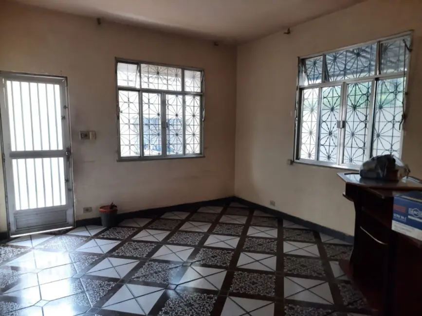 Casa com 6 quartos à venda, 300m2 em Quintino Bocaiúva, Rio De Janeiro - RJ - imagem 5 Foto 5 de Casa com 6 quartos à venda, 300m2 em Quintino Bocaiúva, Rio De Janeiro - RJ