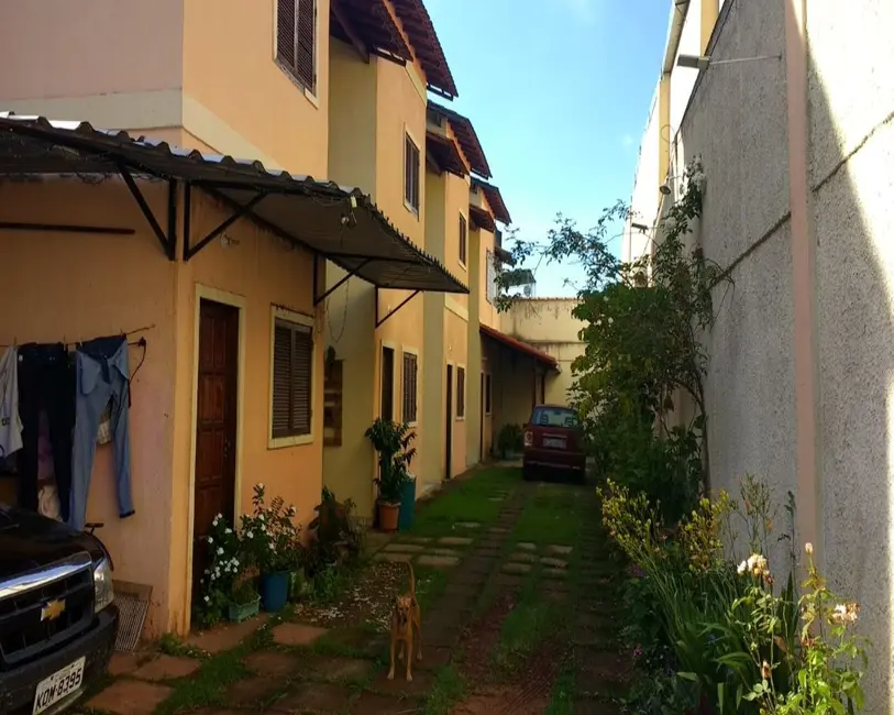 Foto 1 de Casa com 2 quartos à venda, 60m2 em Santo Elias, Mesquita - RJ