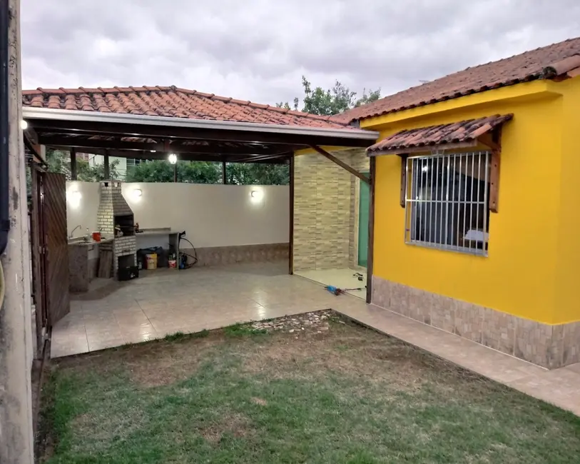 Foto 4 de Casa de Condomínio com 2 quartos à venda, 280m2 em Das Graças, Belford Roxo - RJ
