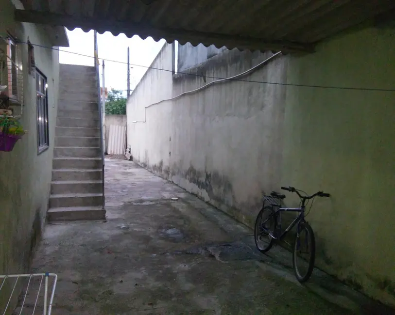 Foto 5 de Casa com 3 quartos à venda, 200m2 em Parque Flora, Nova Iguacu - RJ