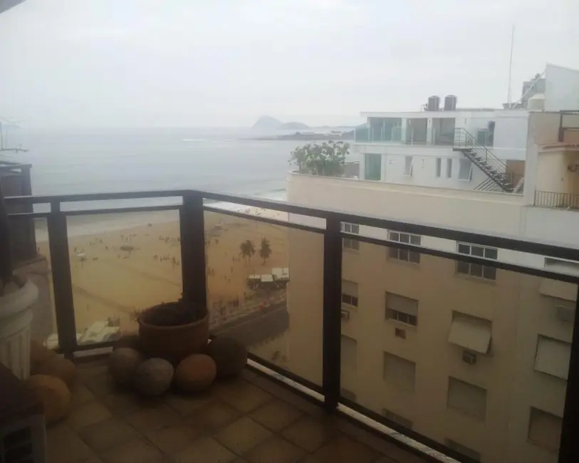 Apartamento com 4 quartos à venda, 500m2 em Copacabana, Rio De Janeiro - RJ - imagem 5 Foto 5 de Apartamento com 4 quartos à venda, 500m2 em Copacabana, Rio De Janeiro - RJ