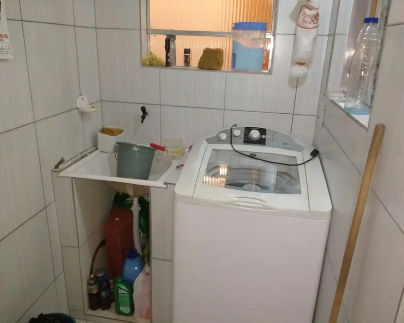 Casa com 2 quartos à venda, 70m2 em Nova Iguacu - RJ - imagem 9 Foto 9 de Casa com 2 quartos à venda, 70m2 em Nova Iguacu - RJ