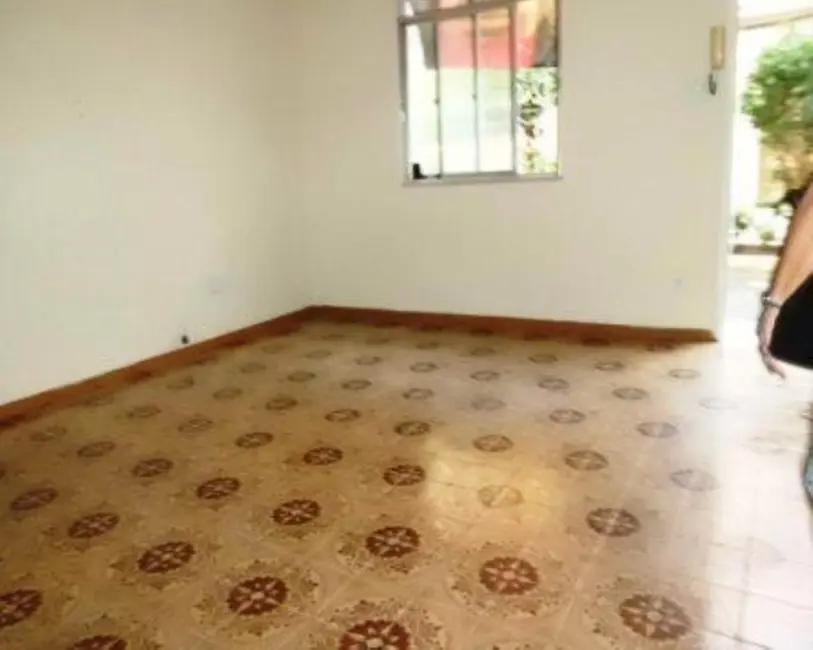 Casa com 2 quartos à venda, 80m2 em Cachambi, Rio De Janeiro - RJ - imagem 3 Foto 3 de Casa com 2 quartos à venda, 80m2 em Cachambi, Rio De Janeiro - RJ