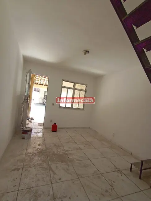 Foto 2 de Casa de Condomínio com 2 quartos para alugar, 80m2 em Nova Iguacu - RJ