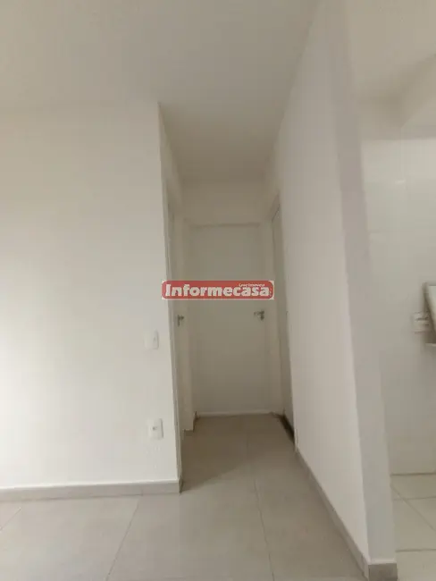 Foto 7 de Apartamento com 2 quartos para alugar, 40m2 em Cerâmica, Nova Iguacu - RJ