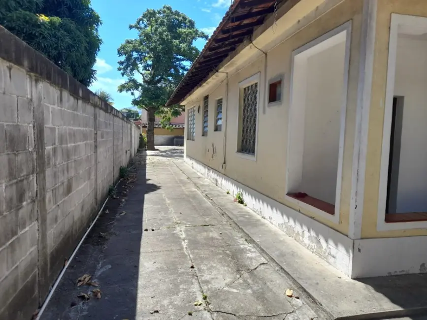 Foto 3 de Casa com 4 quartos para alugar, 500m2 em Campo Grande, Rio De Janeiro - RJ