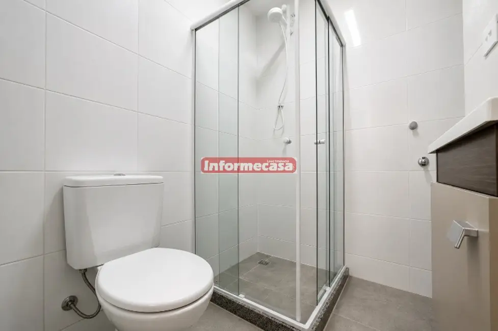 Foto 2 de Apartamento com 1 quarto para alugar, 30m2 em Centro, Rio De Janeiro - RJ