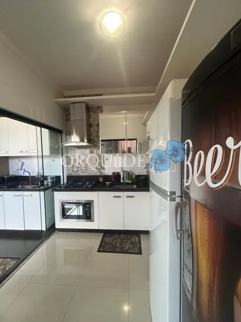Casa com 2 quartos à venda, 176m2 em Parque Laranjeiras, Rio Verde - GO - imagem 9 Foto 9 de Casa com 2 quartos à venda, 176m2 em Parque Laranjeiras, Rio Verde - GO