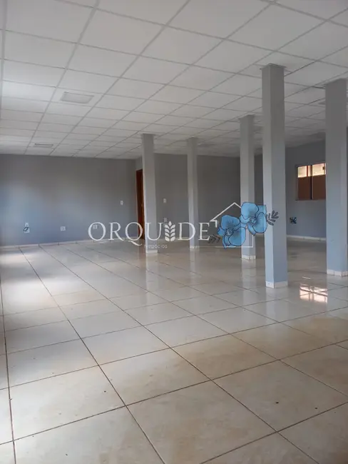Foto 3 de Loja para alugar, 110m2 em Vila Baylão, Rio Verde - GO