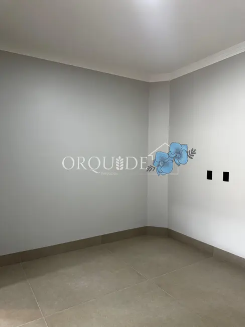Foto 9 de Casa com 4 quartos à venda, 171m2 em Parque das Laranjeiras Prolongamento, Rio Verde - GO