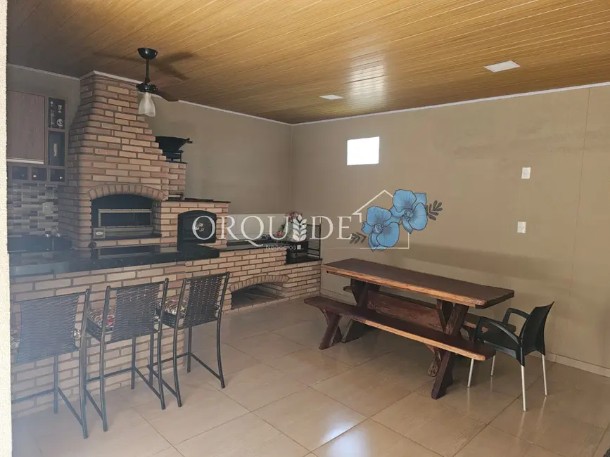 Foto 1 de Casa com 3 quartos à venda, 154m2 em Rio Verde - GO