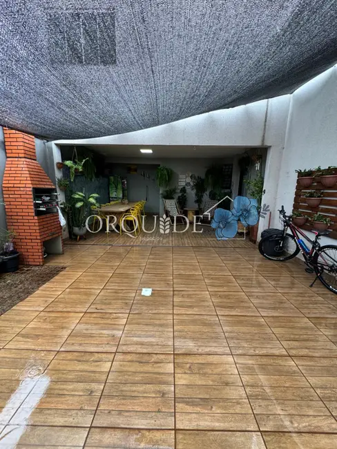 Foto 9 de Casa com 3 quartos à venda, 168m2 em Parque Bandeirante, Rio Verde - GO