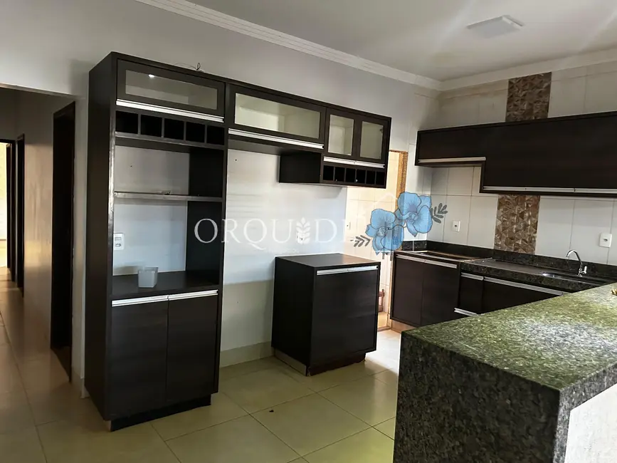 Foto 1 de Casa com 3 quartos à venda, 180m2 em Residencial Maranata, Rio Verde - GO