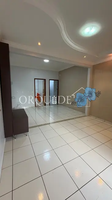 Foto 8 de Casa com 3 quartos à venda, 212m2 em Setor Universitário, Rio Verde - GO