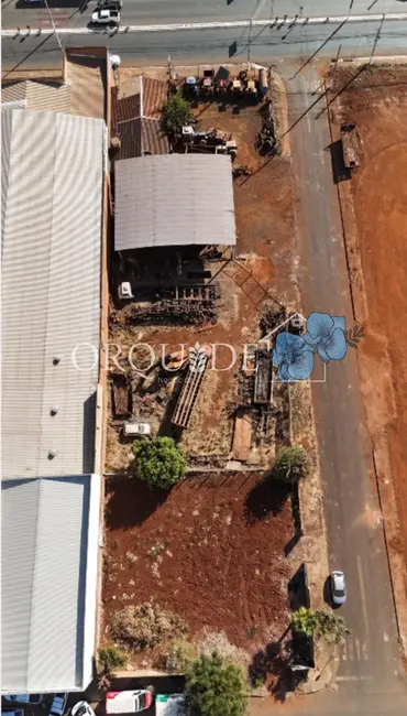 Foto 1 de Terreno / Lote à venda, 2592m2 em Rio Verde - GO