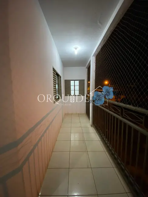 Casa com 4 quartos à venda, 360m2 em Setor Central, Rio Verde - GO - imagem 7 Foto 7 de Casa com 4 quartos à venda, 360m2 em Setor Central, Rio Verde - GO