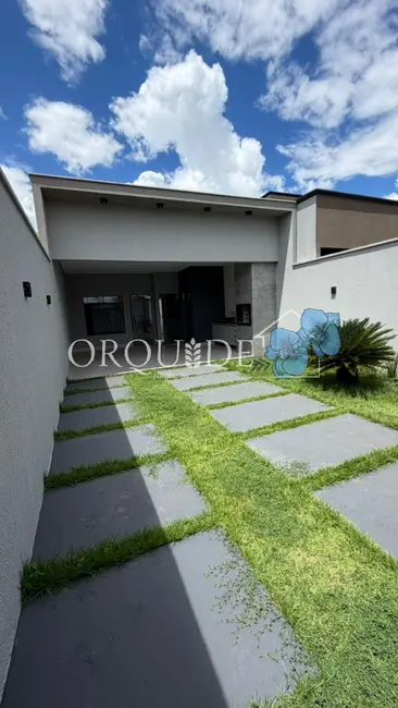 Foto 1 de Casa com 3 quartos à venda, 124m2 em Loteamento Gameleira, Rio Verde - GO