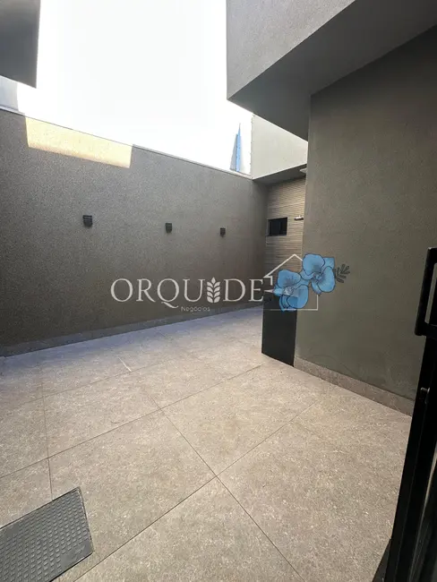 Casa com 3 quartos à venda, 127m2 em Residencial Canaã, Rio Verde - GO - imagem 4 Foto 4 de Casa com 3 quartos à venda, 127m2 em Residencial Canaã, Rio Verde - GO