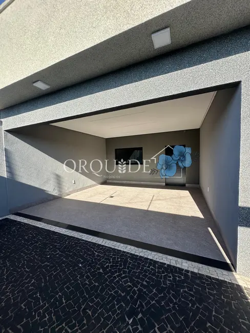 Casa com 3 quartos à venda, 127m2 em Residencial Canaã, Rio Verde - GO - imagem 2 Foto 2 de Casa com 3 quartos à venda, 127m2 em Residencial Canaã, Rio Verde - GO